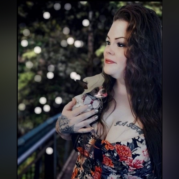 Welcomeee to my closet !! - Picture 4 of 4